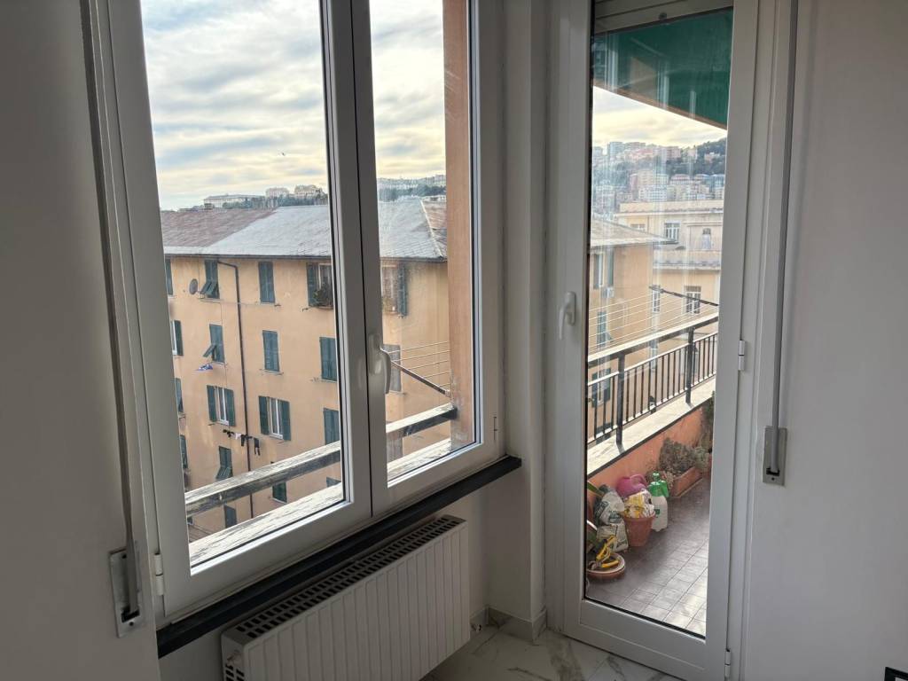appartamento in vendita a Genova in zona Marassi