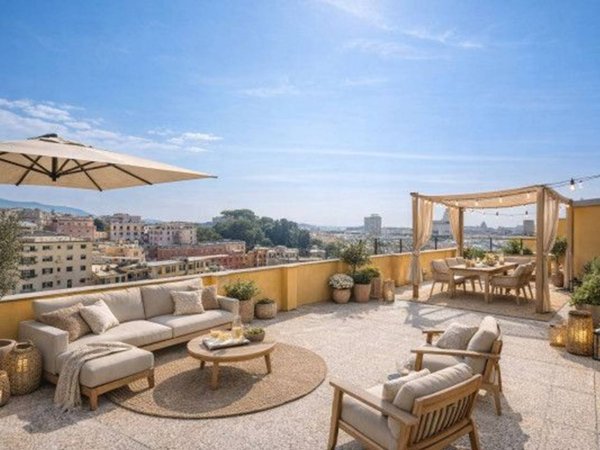 appartamento in vendita a Genova in zona Castelletto
