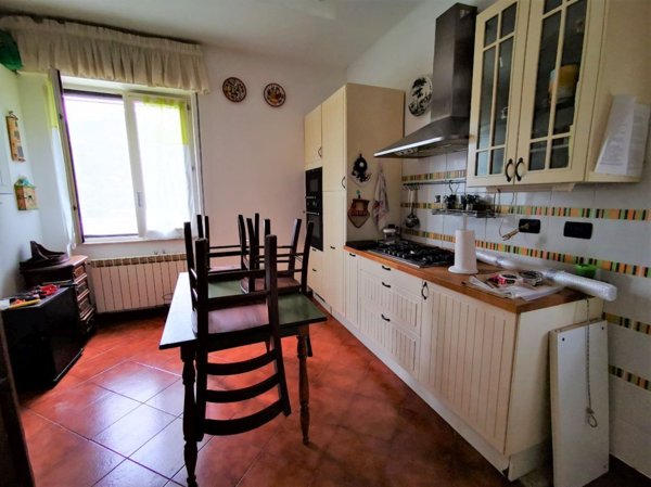 appartamento in vendita a Genova in zona Bolzaneto