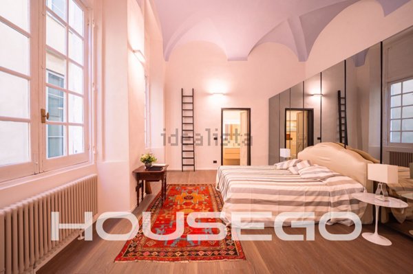 appartamento in vendita a Genova in zona Sottoripa / Maddalena / Molo