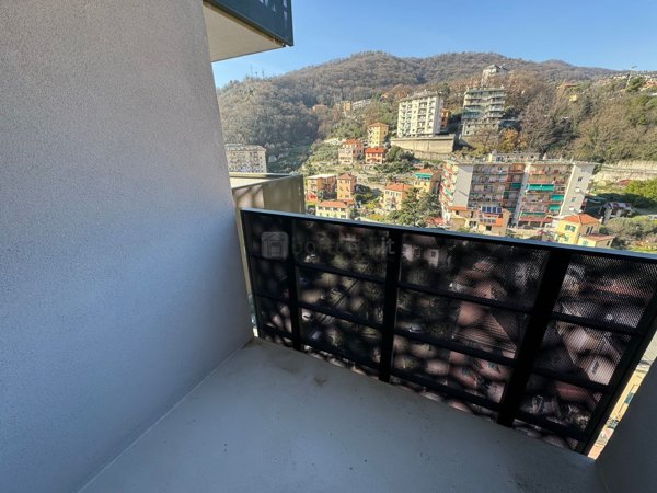 appartamento in vendita a Genova in zona Molassana
