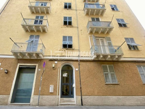 appartamento in vendita a Genova in zona Sestri Ponente