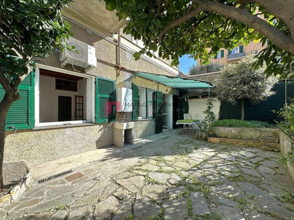 appartamento in vendita a Genova in zona Albaro