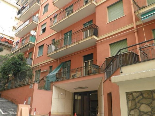 appartamento in vendita a Genova in zona Lagaccio / Granarolo