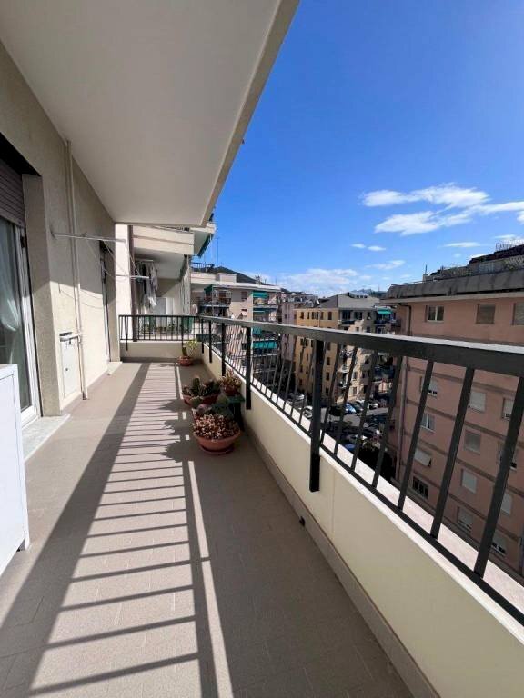 appartamento in vendita a Genova