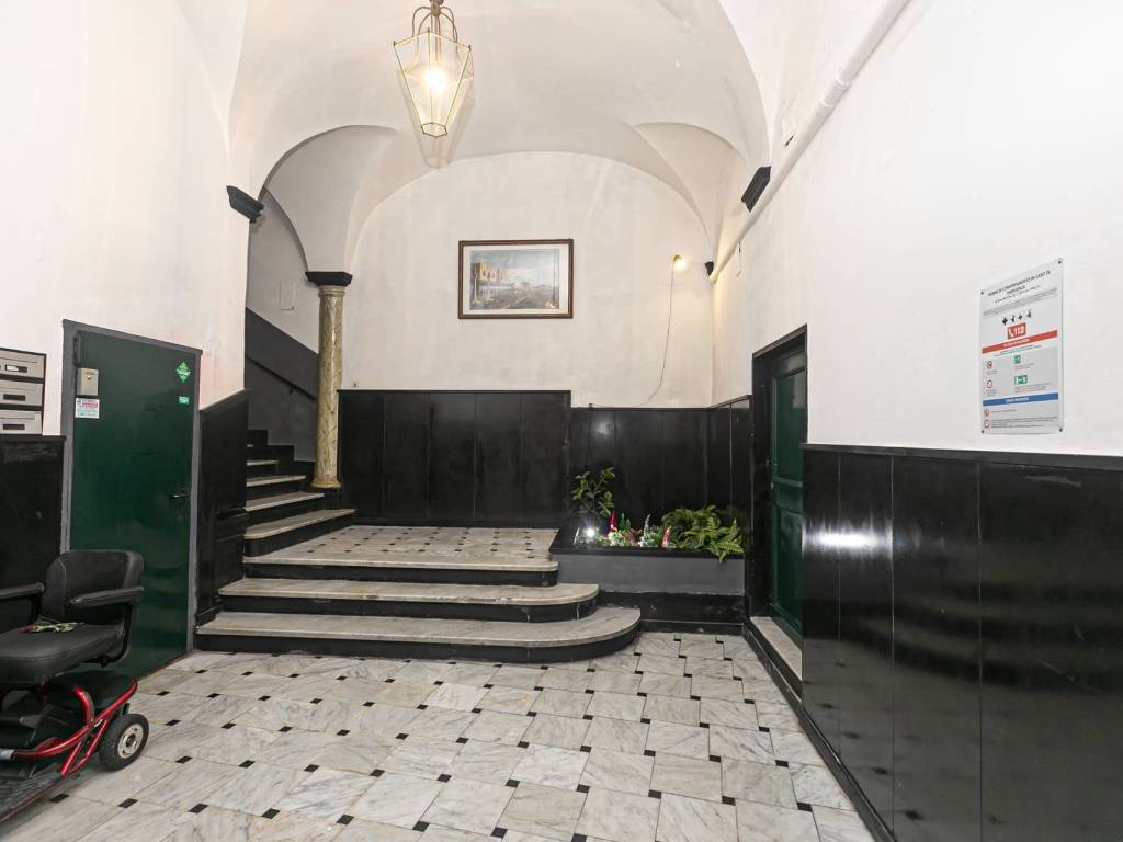 ufficio in vendita a Genova