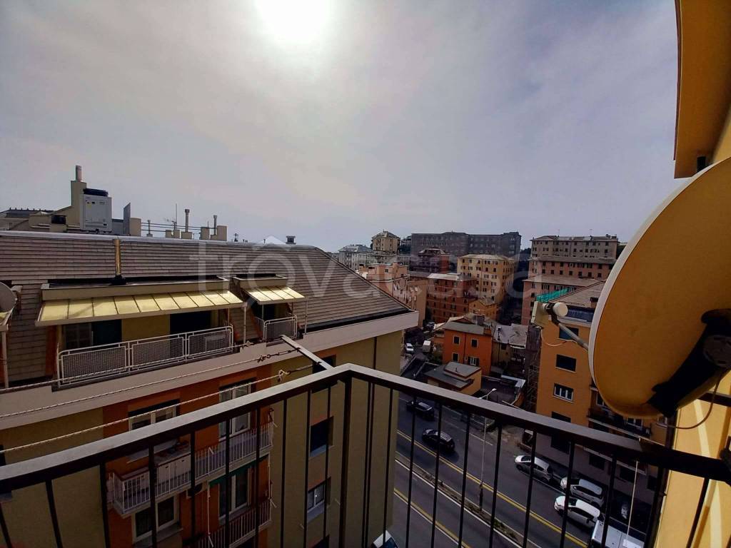 appartamento in vendita a Genova in zona San Martino
