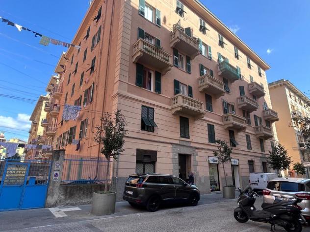 appartamento in vendita a Genova in zona Cornigliano