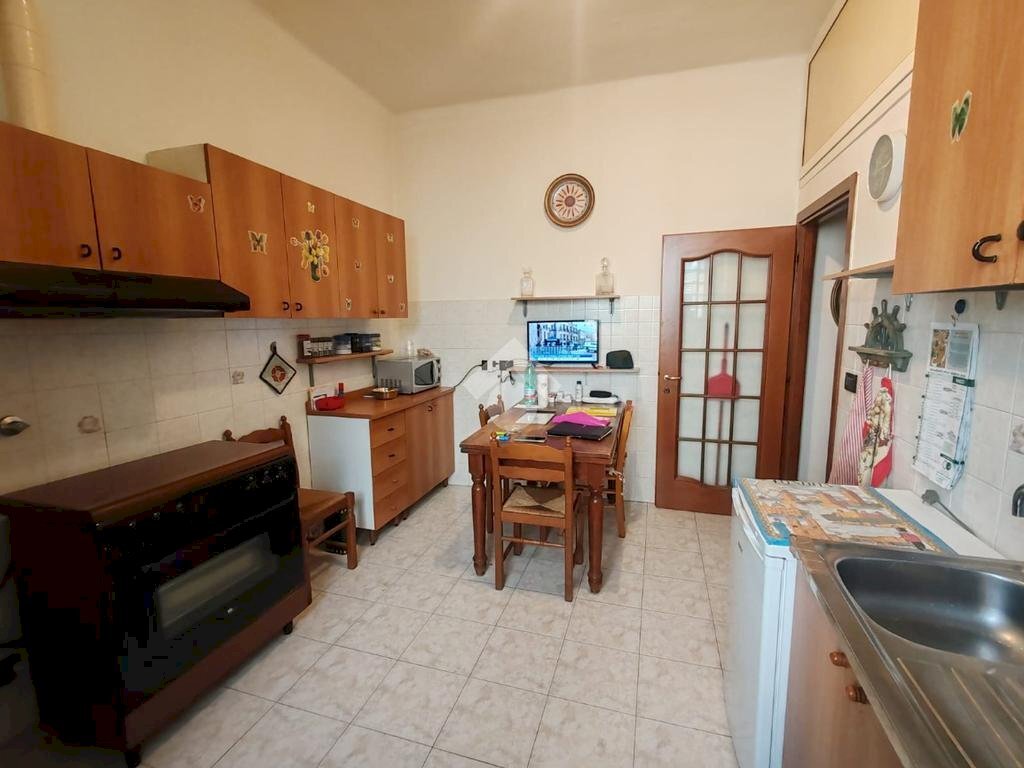 appartamento in vendita a Genova in zona Sampierdarena