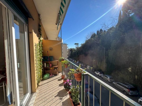 appartamento in vendita a Genova in zona Pegli