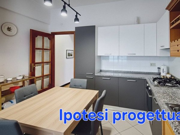 appartamento in vendita a Genova in zona Sestri Ponente