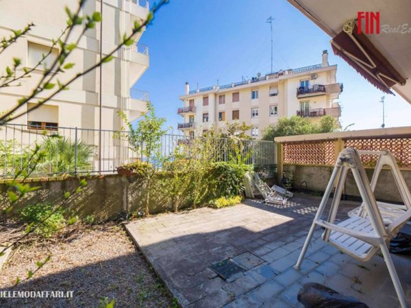 appartamento in vendita a Genova in zona Pegli