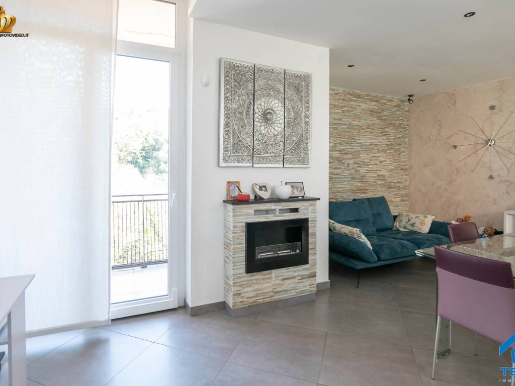 appartamento in vendita a Genova in zona Rivarolo