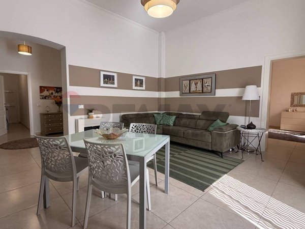 appartamento in vendita a Genova in zona Sestri Ponente