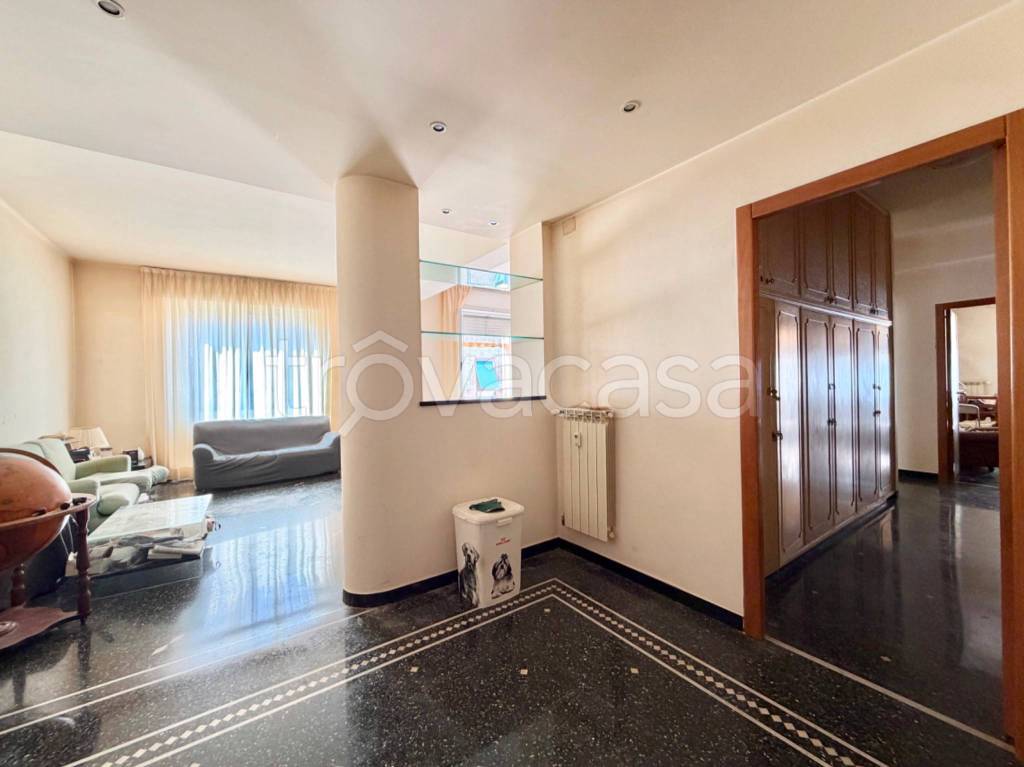 appartamento in vendita a Genova in zona Pegli