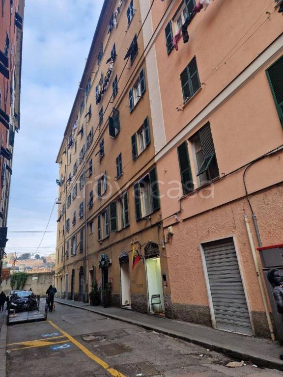 appartamento in vendita a Genova in zona Sampierdarena
