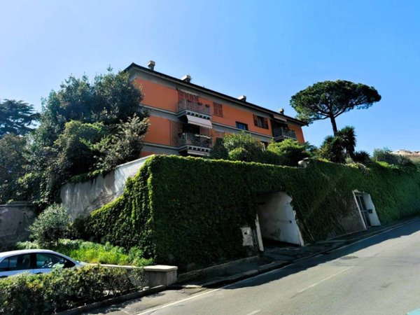 appartamento in vendita a Genova in zona Albaro