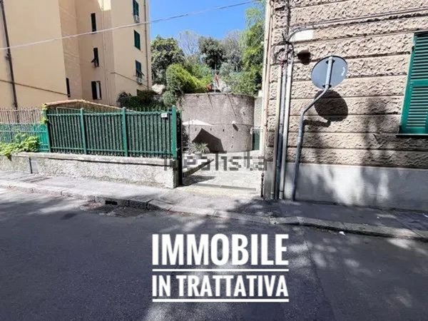 appartamento in vendita a Genova in zona Oregina