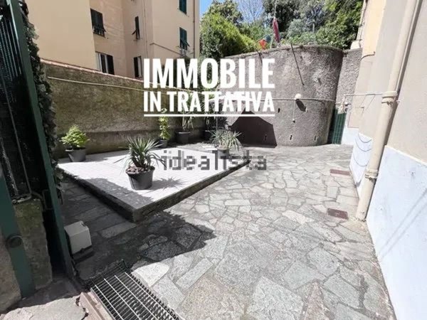 appartamento in vendita a Genova in zona Oregina