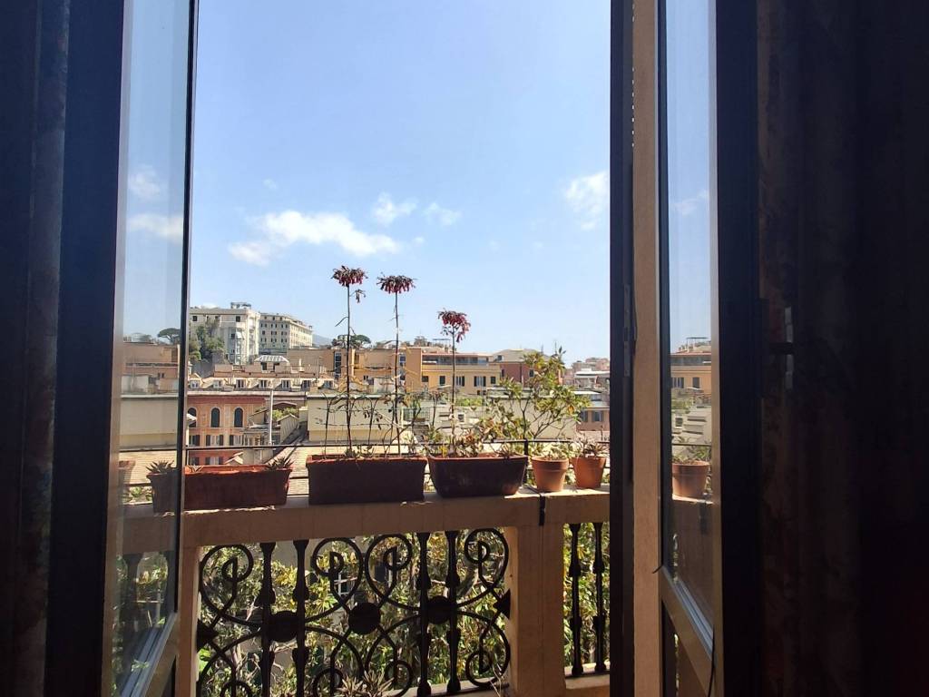 appartamento in vendita a Genova in zona Castelletto
