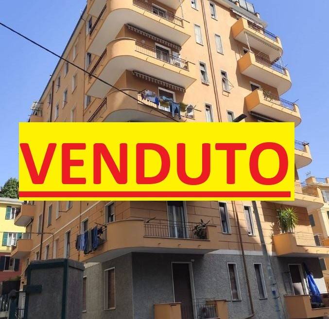 appartamento in vendita a Genova in zona Pegli