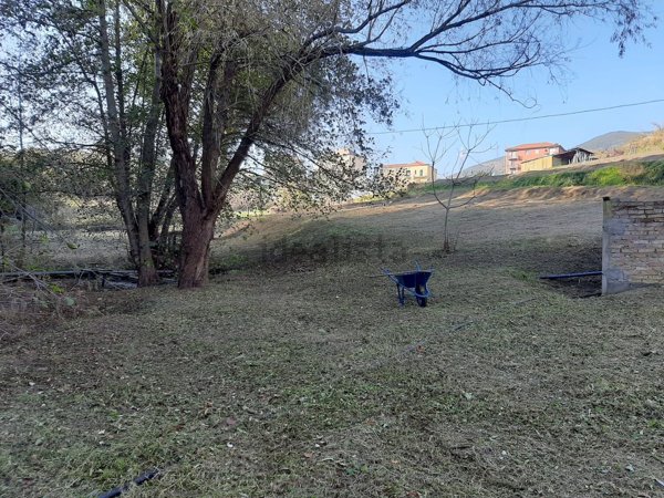 terreno agricolo in vendita a Genova in zona Cornigliano
