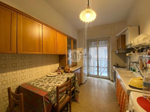 appartamento in vendita a Genova in zona Staglieno