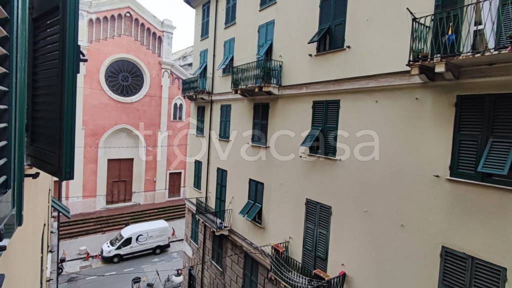 appartamento in vendita a Genova in zona Sampierdarena