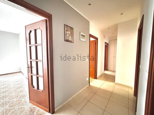 appartamento in vendita a Genova in zona Certosa