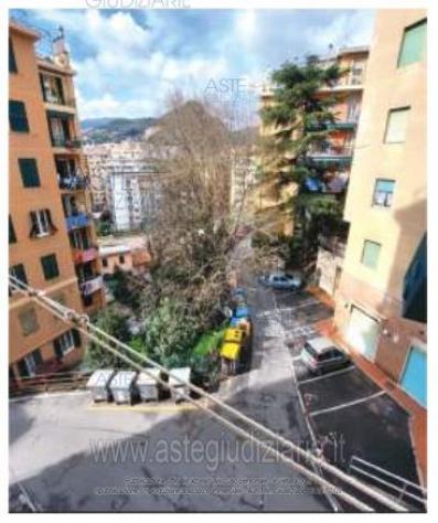appartamento in vendita a Genova in zona Sestri Ponente