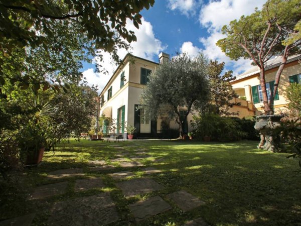 casa indipendente in vendita a Genova in zona Nervi