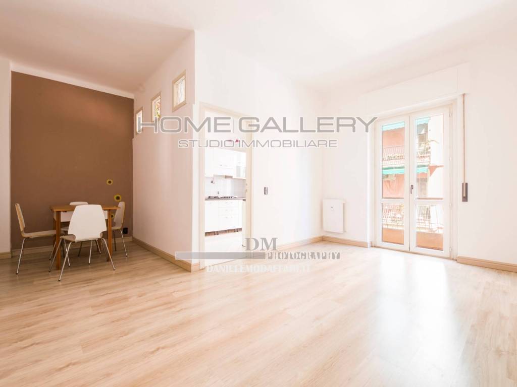 appartamento in vendita a Genova in zona Sturla