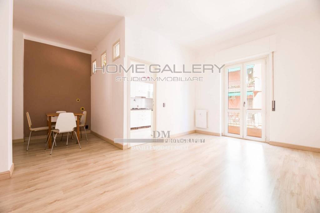 appartamento in vendita a Genova in zona Sturla