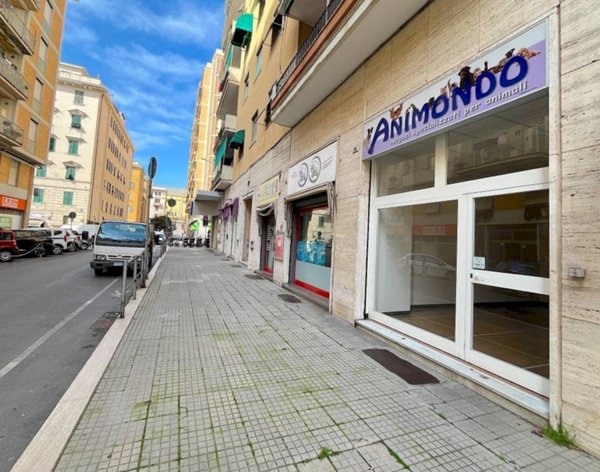 negozio in vendita a Genova in zona San Fruttuoso