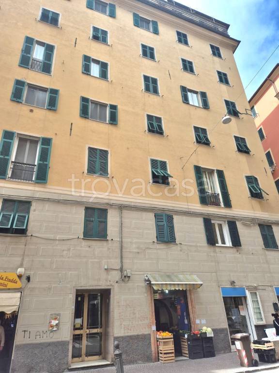 appartamento in vendita a Genova in zona Sampierdarena