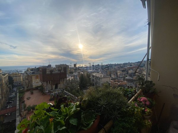 appartamento in vendita a Genova in zona Castelletto