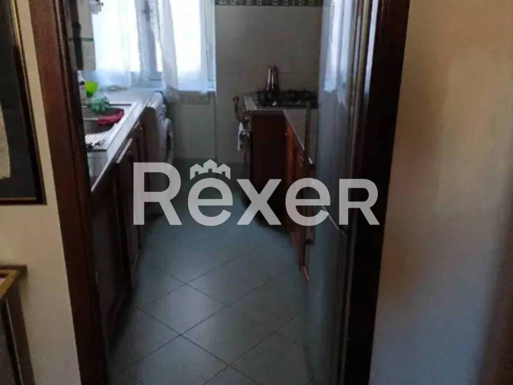 appartamento in vendita a Genova in zona Rivarolo