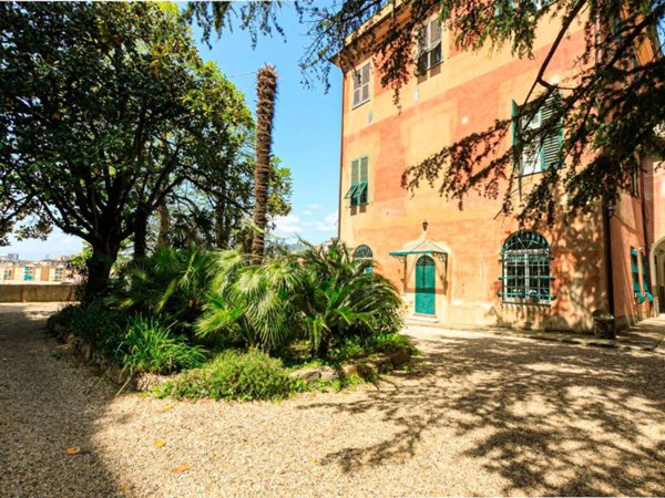 casa indipendente in vendita a Genova in zona San Fruttuoso