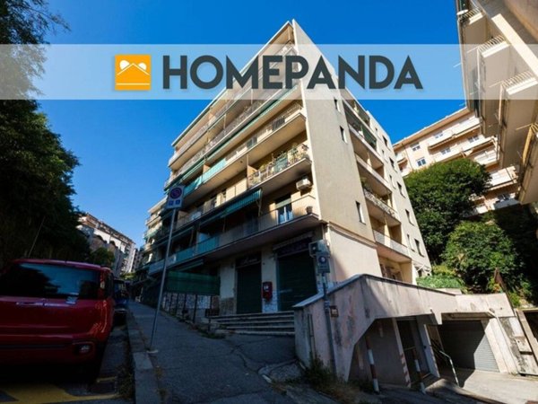 appartamento in vendita a Genova in zona Pegli