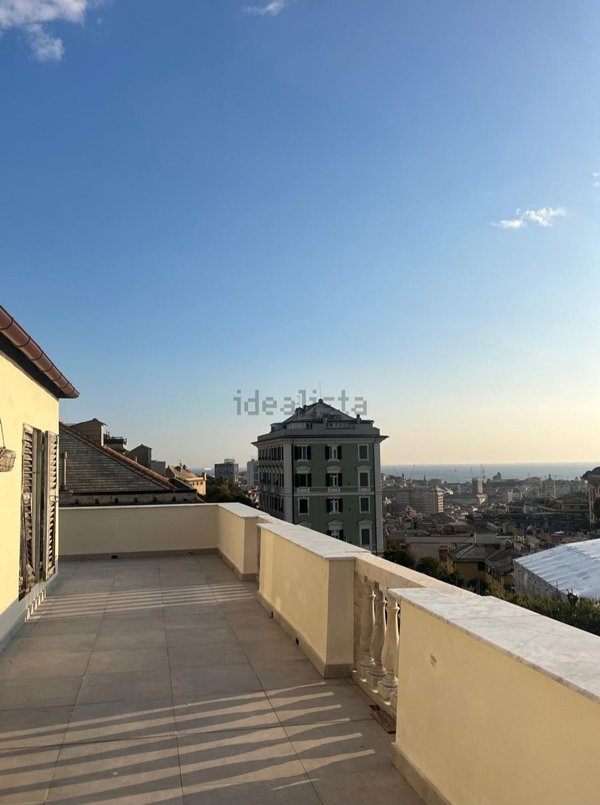 appartamento in vendita a Genova in zona Castelletto