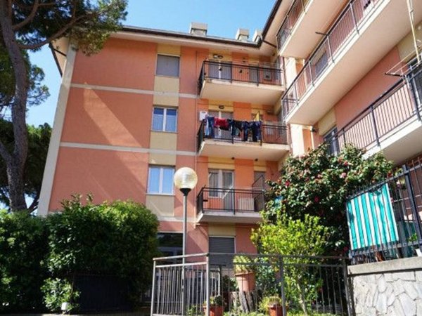 appartamento in vendita a Genova in zona Sampierdarena