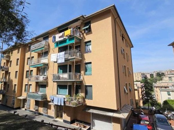 appartamento in vendita a Genova in zona Sturla