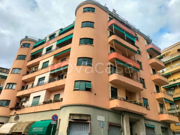appartamento in vendita a Genova in zona San Martino