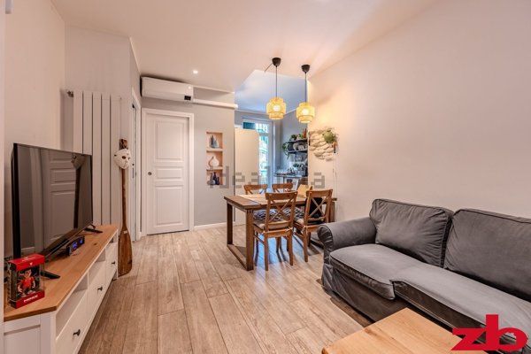 appartamento in vendita a Genova in zona Sturla