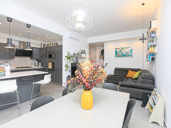 appartamento in vendita a Genova