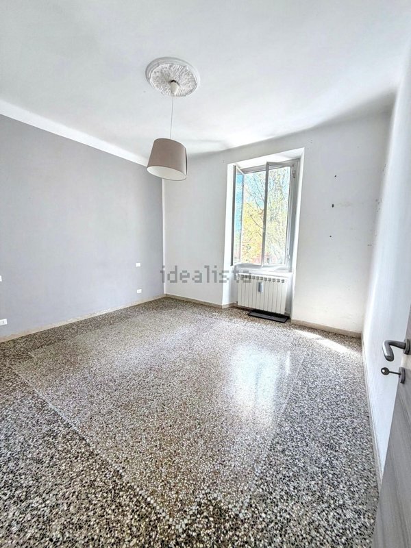 appartamento in vendita a Genova in zona Voltri