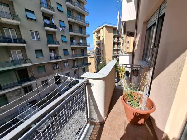appartamento in vendita a Genova in zona Sampierdarena