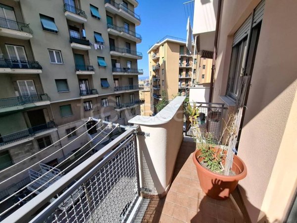appartamento in vendita a Genova in zona Sampierdarena