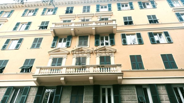 appartamento in vendita a Genova in zona Oregina
