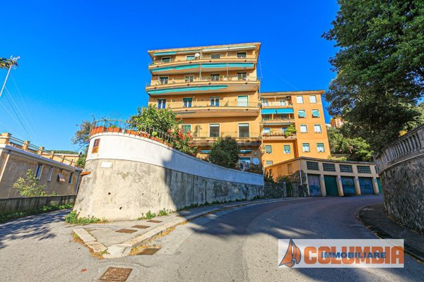 appartamento in vendita a Genova in zona Pegli